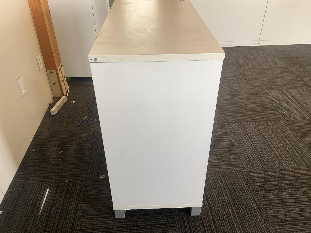 Photo '4' of White office Cupboard
