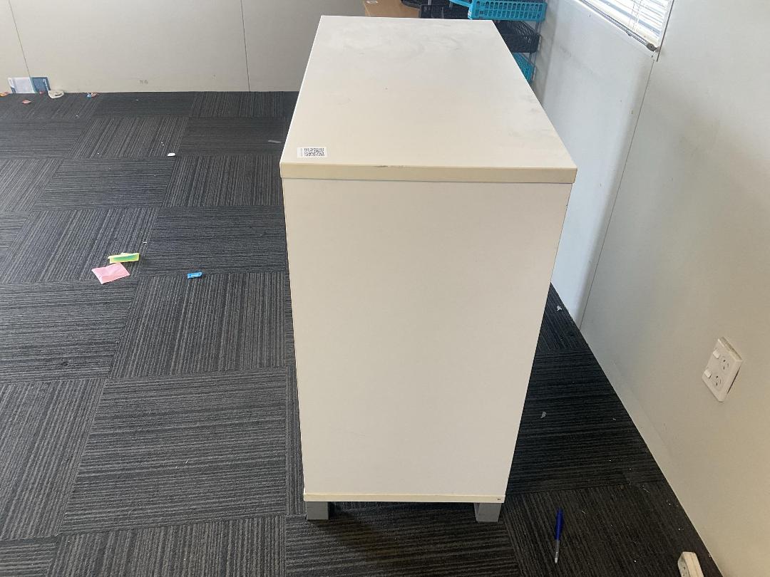 Photo '2' of White office Cupboard