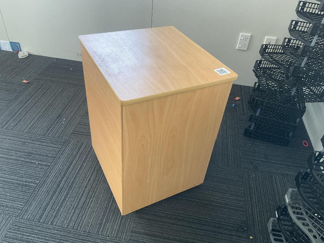 Photo '4' of Mobile Office Drawers and document trays Photo '4' of Mobile Office Drawers and document trays