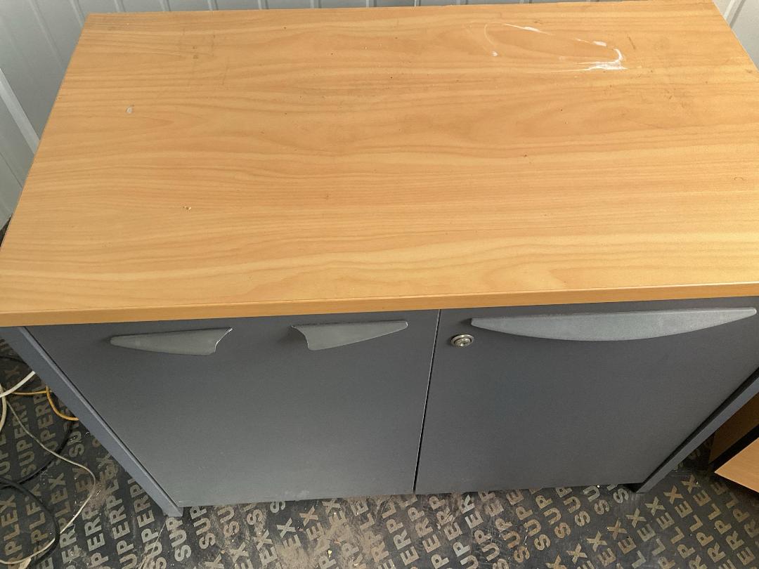 Photo '2' of Office cupboards & Mobile drawer set Photo '2' of Office cupboards & Mobile drawer set