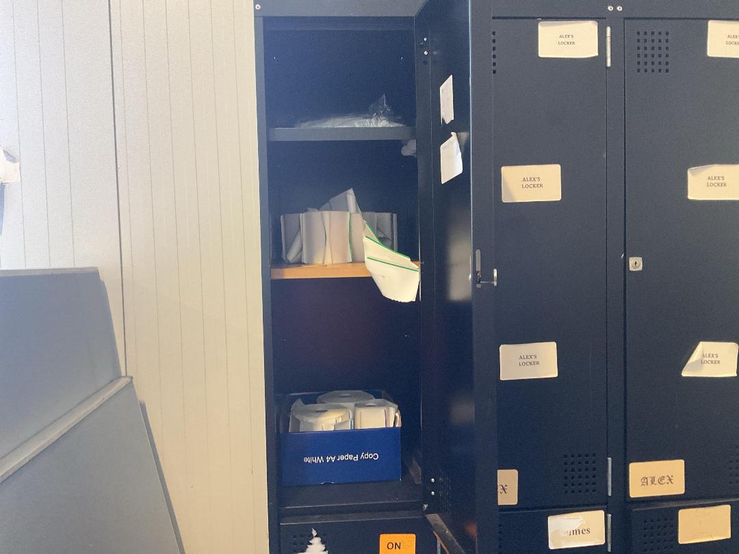 Photo '6' of Europlan Locker Cabinet Photo '6' of Europlan Locker Cabinet