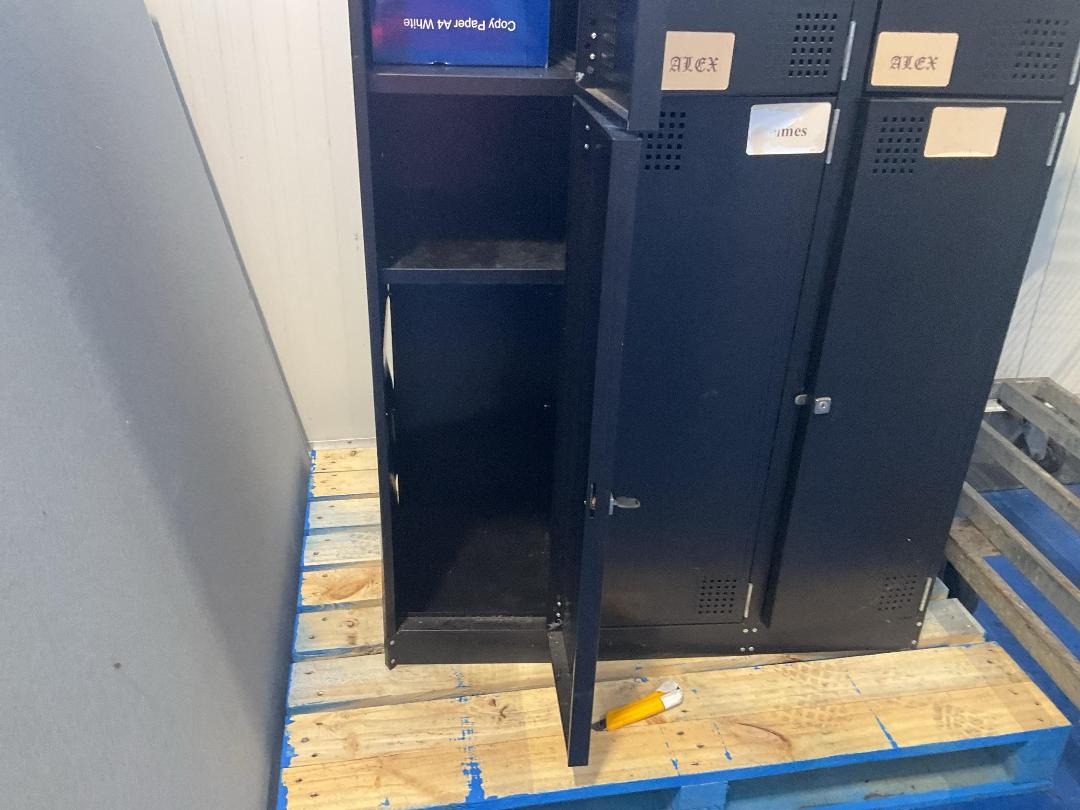 Photo '8' of Europlan Locker Cabinet Photo '8' of Europlan Locker Cabinet