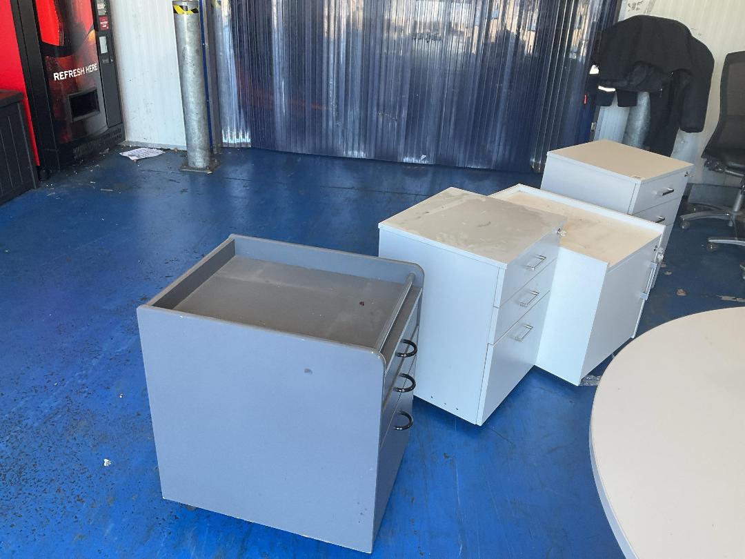 Photo '3' of Bulk Quantity of Office Drawers and a cabinet Photo '3' of Bulk Quantity of Office Drawers and a cabinet