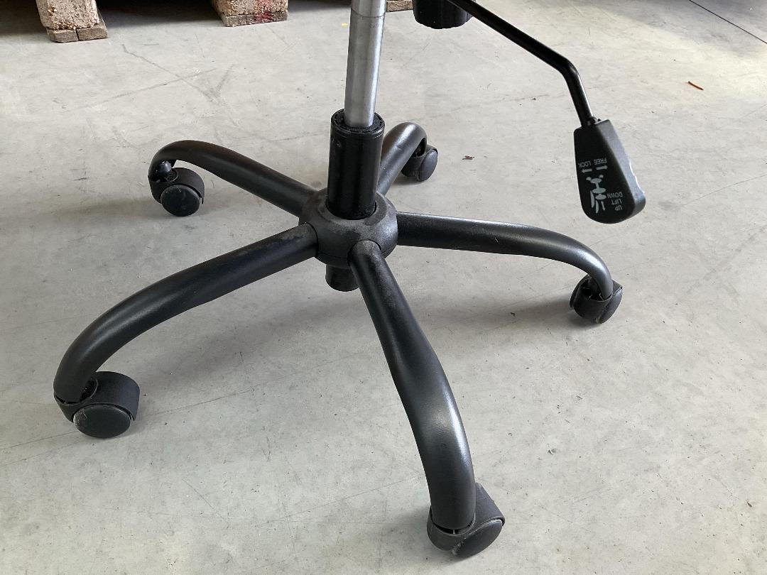 Photo '12' of Grey/Black Coloured Office Chair