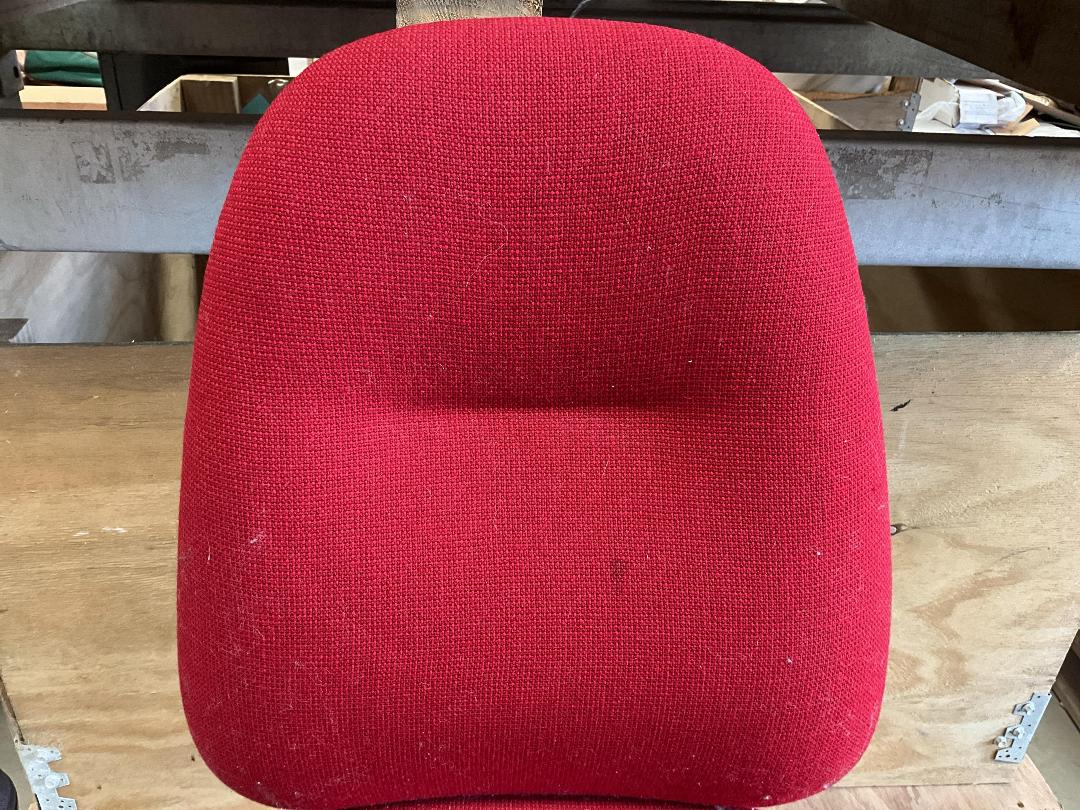 Photo '9' of EOS Spectrum3 Red/Black Coloured Office Chair