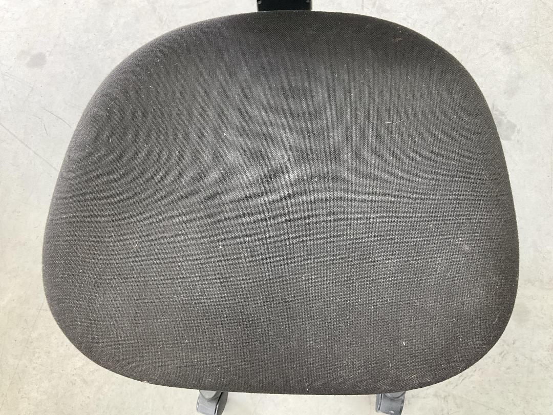 Photo '2' of Black Coloured Office Chair Photo '2' of Black Coloured Office Chair