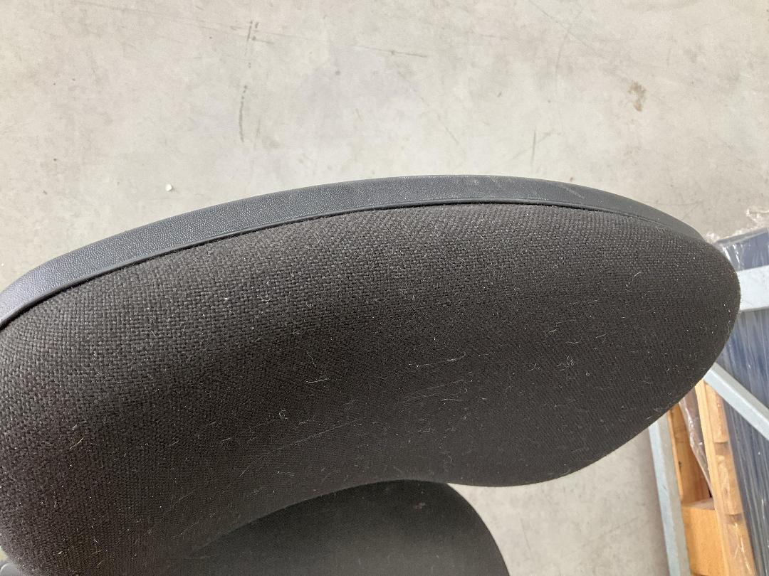 Photo '7' of Black Coloured Office Chair Photo '7' of Black Coloured Office Chair