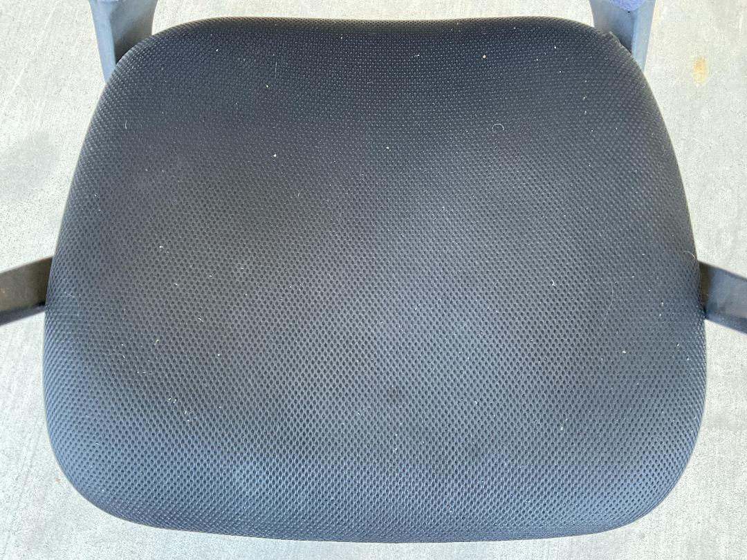 Photo '2' of Black/Purple Coloured Office Chair