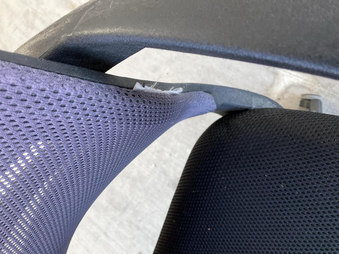 Photo '9' of Black/Purple Coloured Office Chair