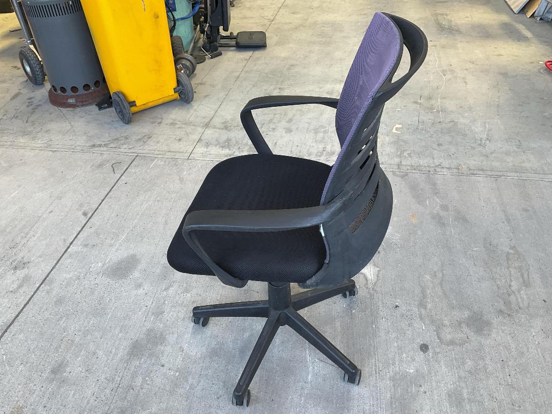 Photo '10' of Black/Purple Coloured Office Chair