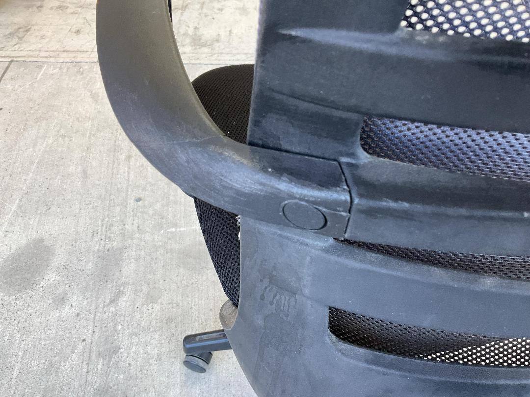 Photo '13' of Black/Purple Coloured Office Chair