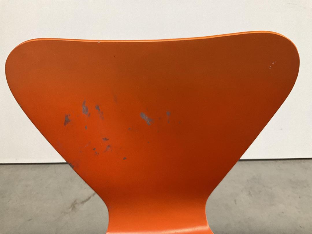 Photo '6' of 6x Various Coloured Reception/Waiting Room Chairs Photo '6' of 6x Various Coloured Reception/Waiting Room Chairs