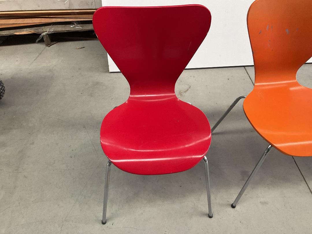 Photo '2' of 6x Various Coloured Reception/Waiting Room Chairs Photo '2' of 6x Various Coloured Reception/Waiting Room Chairs