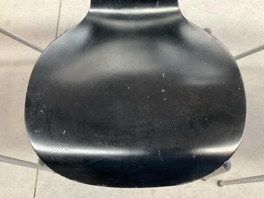 Photo '7' of 6x Various Coloured Reception/Waiting Room Chairs Photo '7' of 6x Various Coloured Reception/Waiting Room Chairs