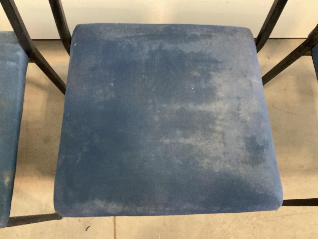 Photo '6' of 4x Blue Coloured Reception/Waiting Room Chairs or Similar