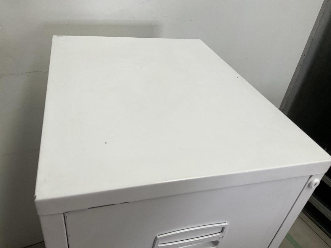 Photo '4' of Precision 4Drawer White Coloured Filing Cabinet Photo '4' of Precision 4Drawer White Coloured Filing Cabinet