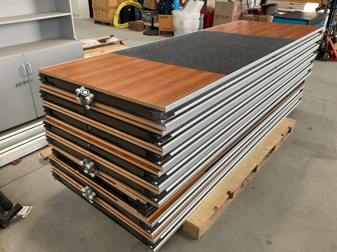 Photo '14' of Dorma Huppe Movable Tracked Walls / Doors - 7570mm or Shorter