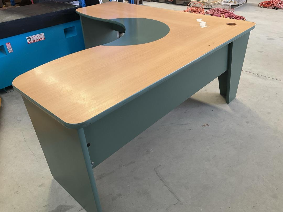 Photo '3' of L Shaped Office Desk - 1800 x 1800 Photo '3' of L Shaped Office Desk - 1800 x 1800