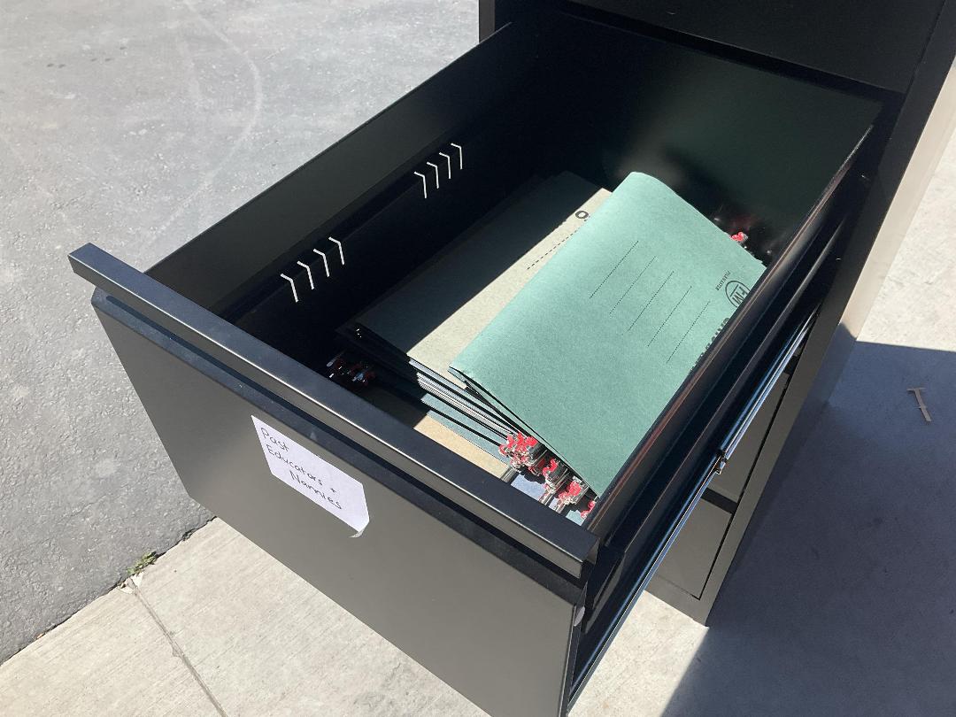 Photo '8' of 4 Drawer Filing Cabinet - Black