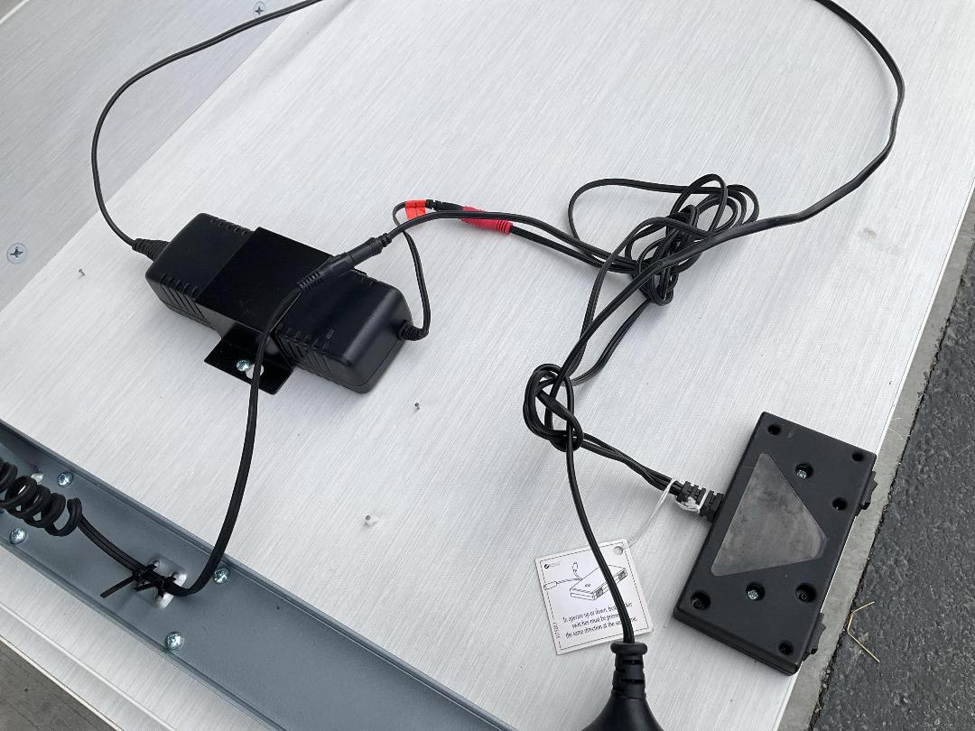 Photo '5' of Light Grey Woodgrain Electric Office Desk Photo '5' of Light Grey Woodgrain Electric Office Desk