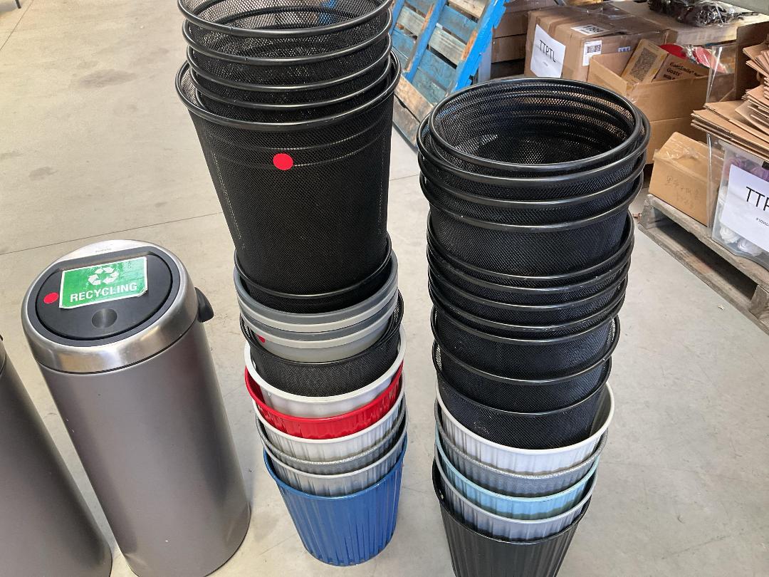 Photo '4' of Office Rubbish Bins