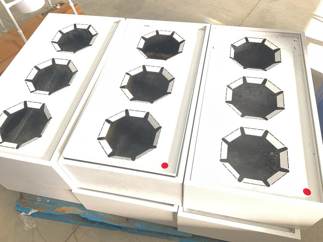 Photo '8' of Metal Office Planters - White