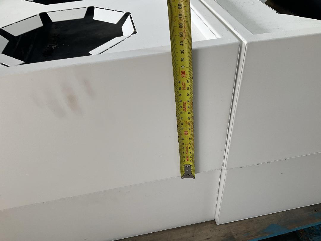 Photo '11' of Metal Office Planters - White