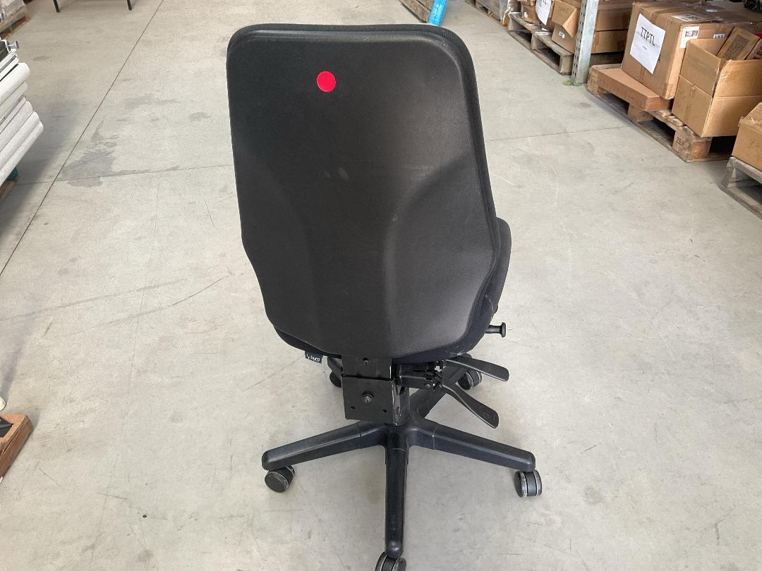 Photo '5' of Office Chair - Black