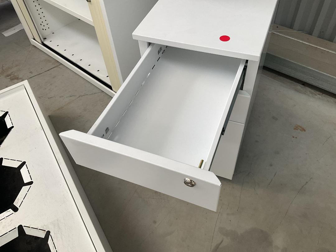 Photo '6' of Metal Office Credenza , Mobile & 2 Planters - White