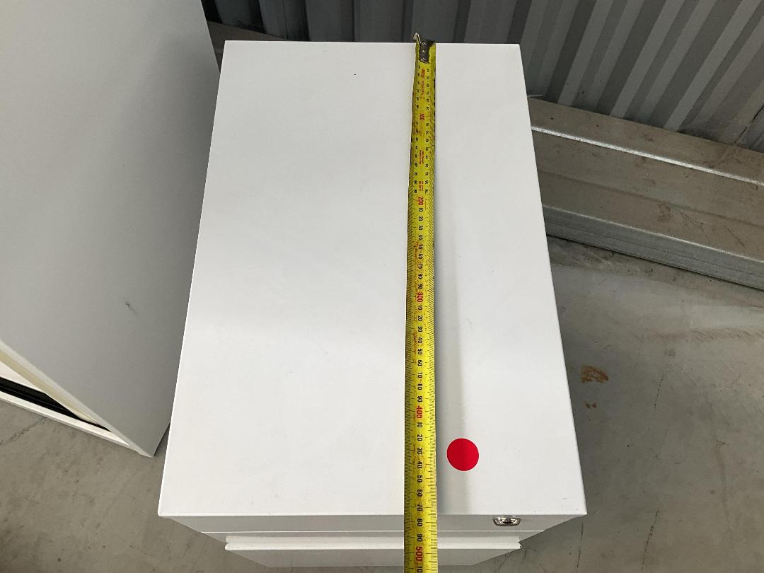 Photo '11' of Metal Office Credenza , Mobile & 2 Planters - White