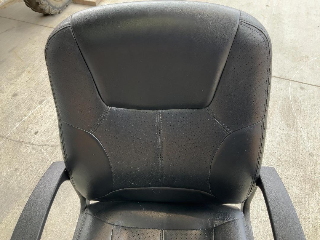 Photo '3' of Office Chair - Black PU Leather