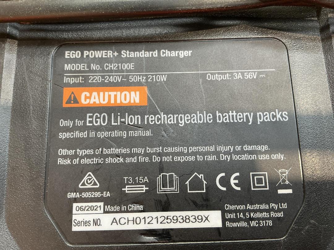 Photo '4' of EGO Battery Charger