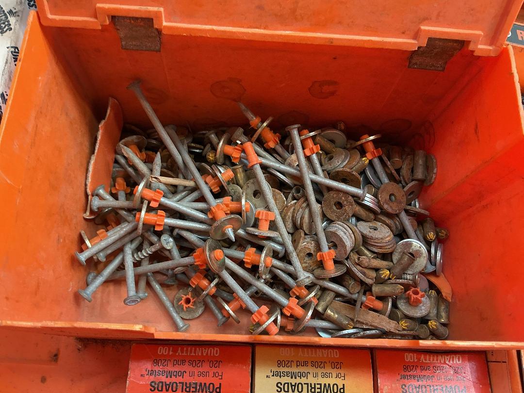 Photo '3' of Ramset Fastening Tool