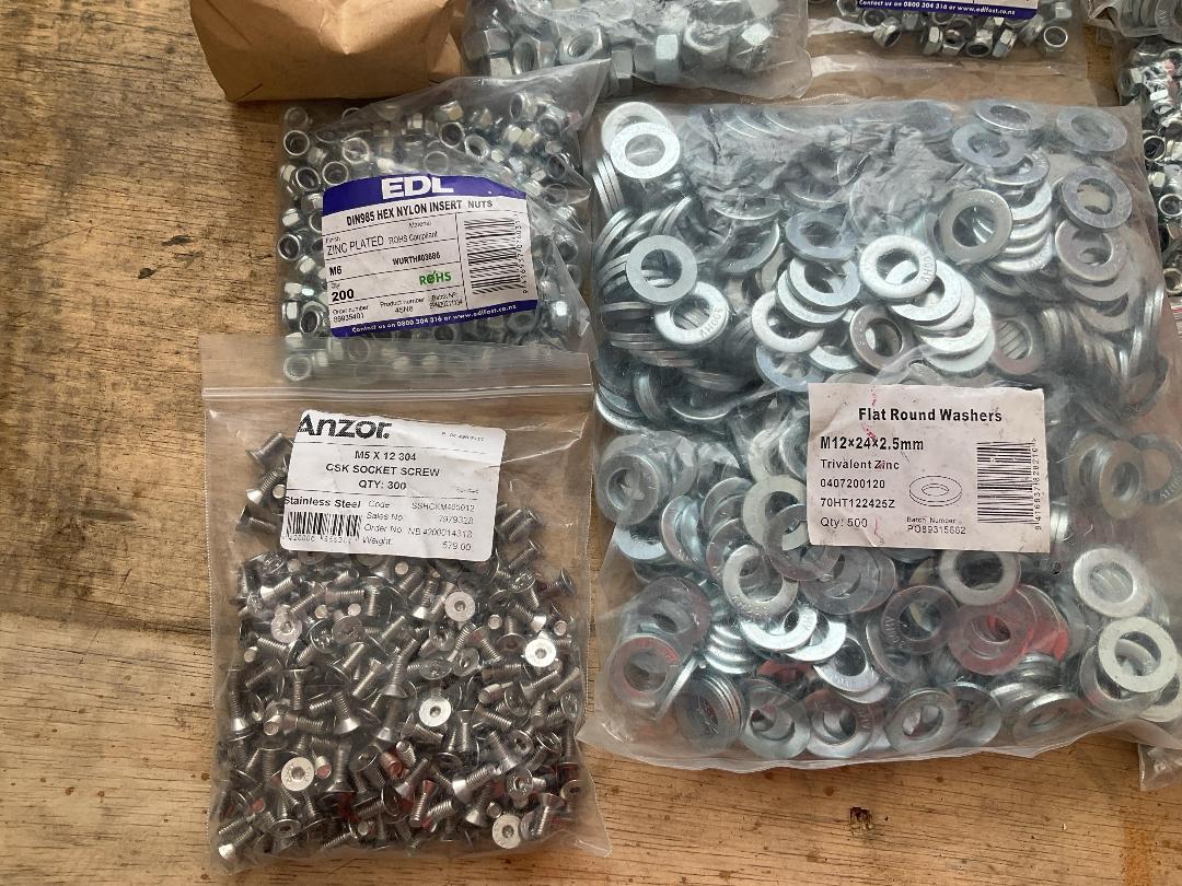 Photo '2' of Miscellaneous Nuts/Bolts/Washers