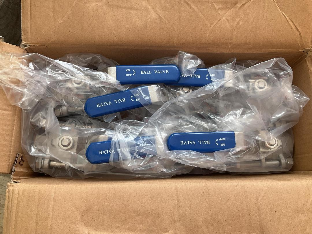 Photo '3' of Anzor 1 1/2” BSP Ball Valves