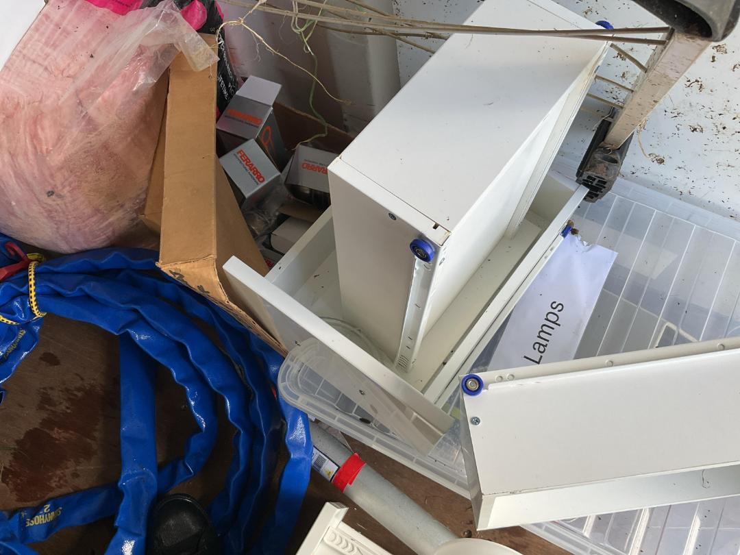 Photo '5' of Assorted Container Contents