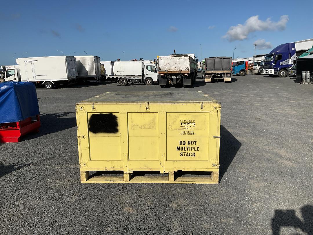 Photo '2' of Submersible Pump & Hoses