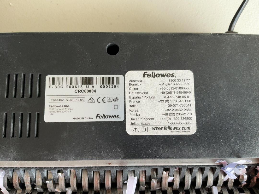 Photo '4' of Fellowes Powershred P-30C Cross Cut Shredder