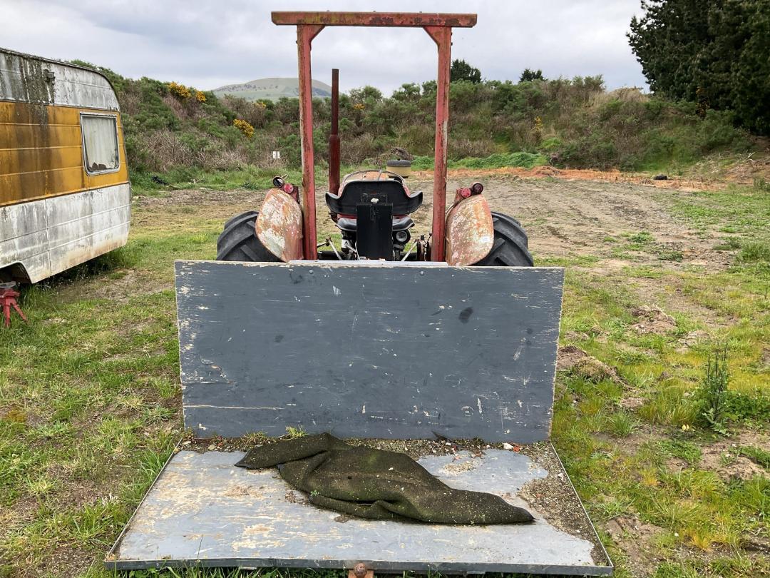Photo '4' of Massey Ferguson tractor