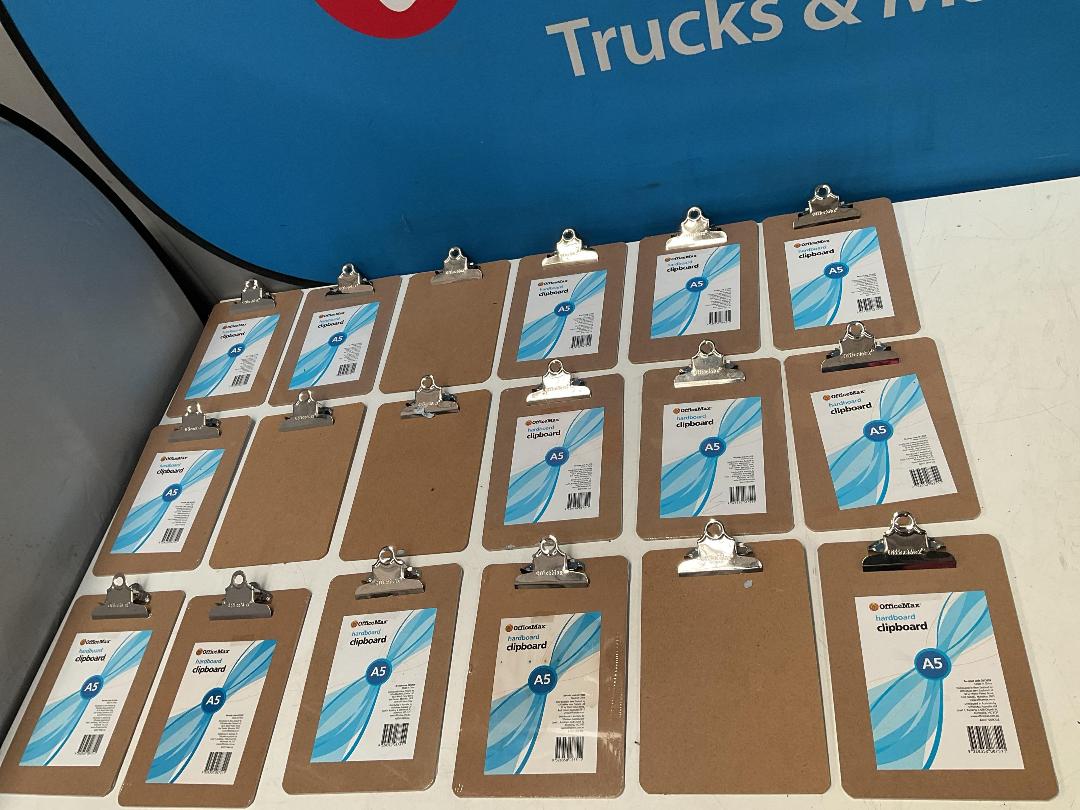 Photo '9' of 20x Clipboards, Dymo LetraTag Label Printer or Similar Etc