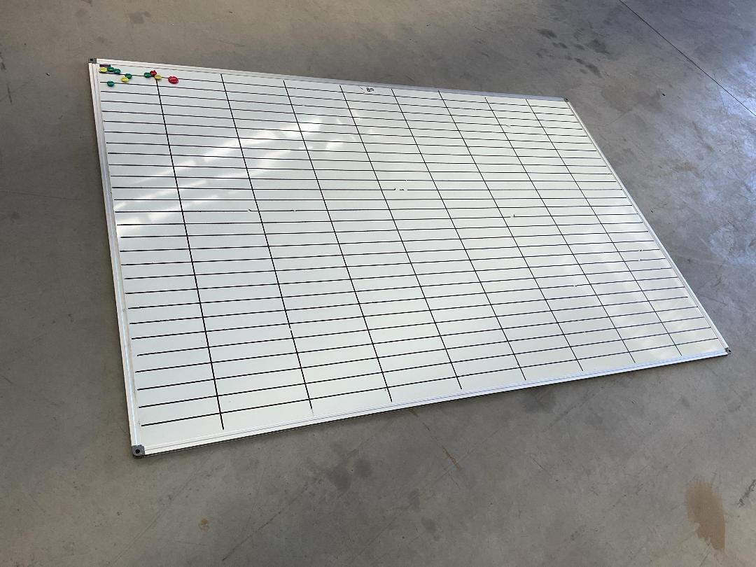 Photo '7' of Large Whiteboard Photo '7' of Large Whiteboard