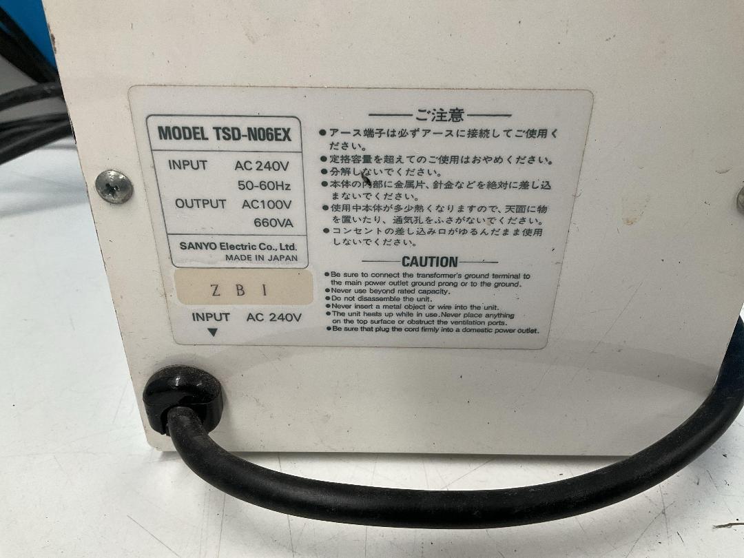 Photo '2' of Sanyo Step Down Transformer - Model TSD-N06EX