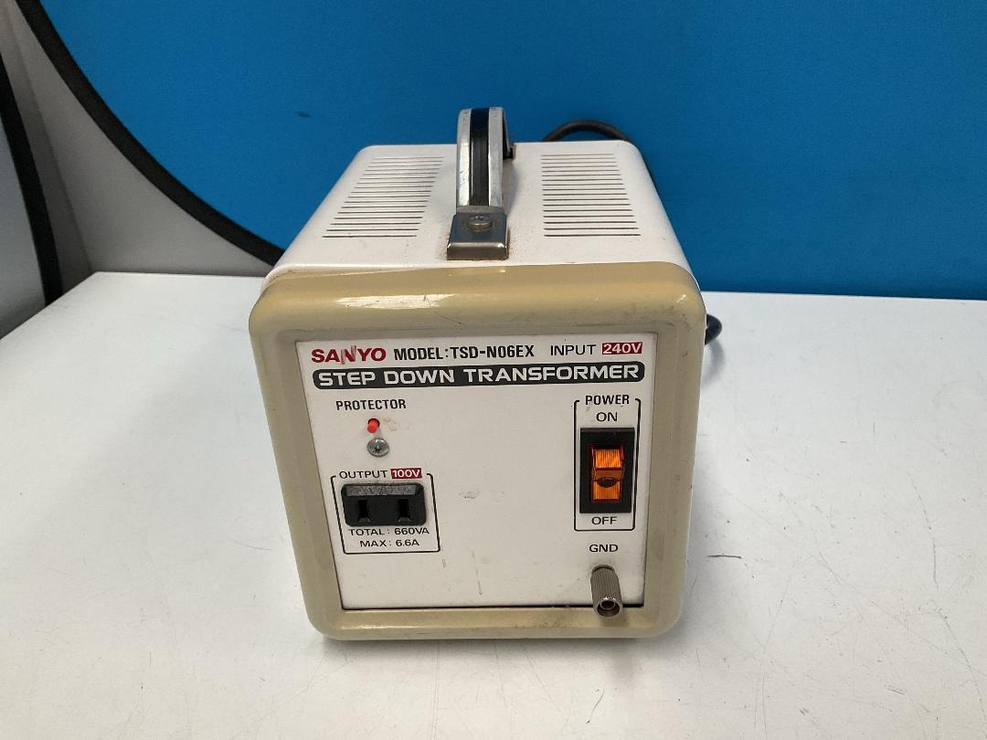 Photo '11' of Sanyo Step Down Transformer - Model TSD-N06EX