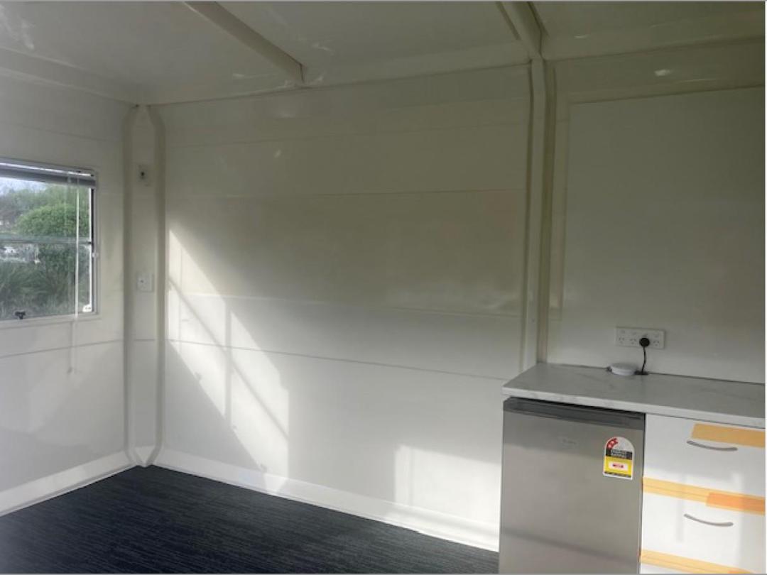 Photo '6' of EuroCabin Self Contained Unused