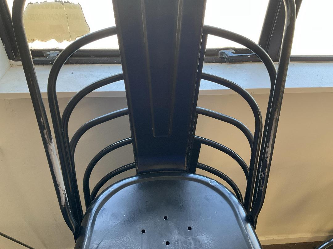 Photo '3' of 7 x black steel chairs