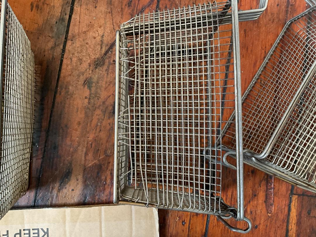 Photo '13' of Box of Fry baskets and miscellaneous cookware