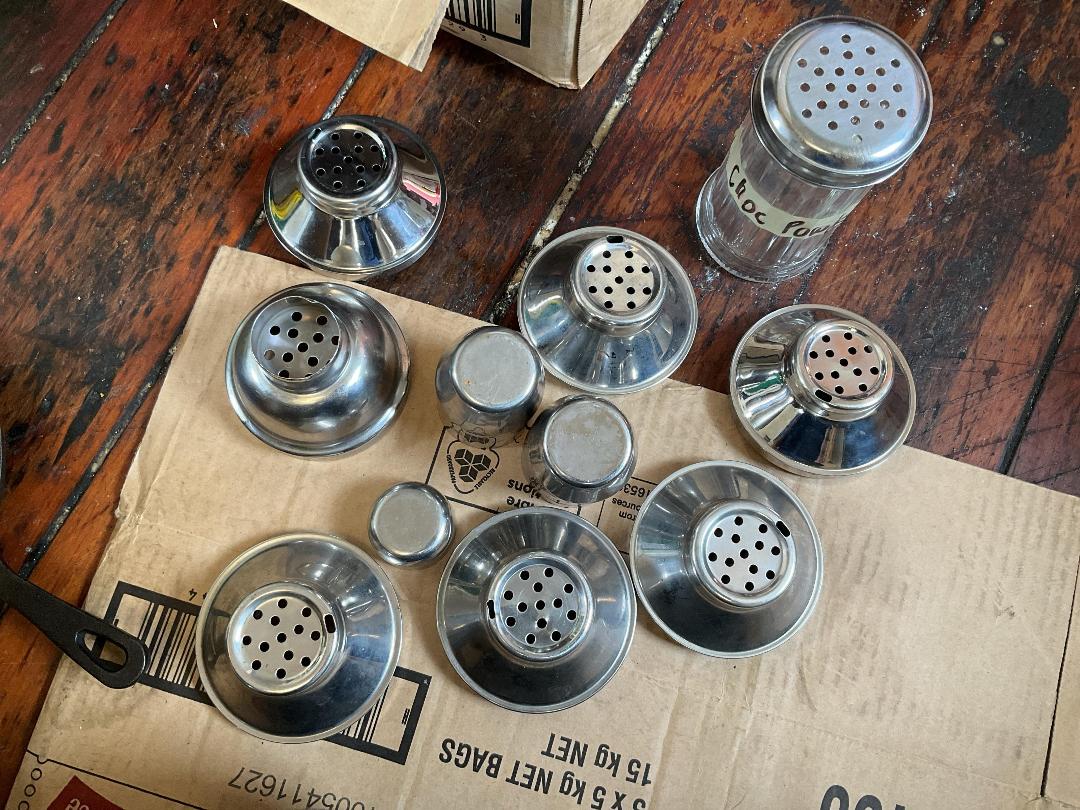 Photo '10' of Box of miscellaneous display and serving items