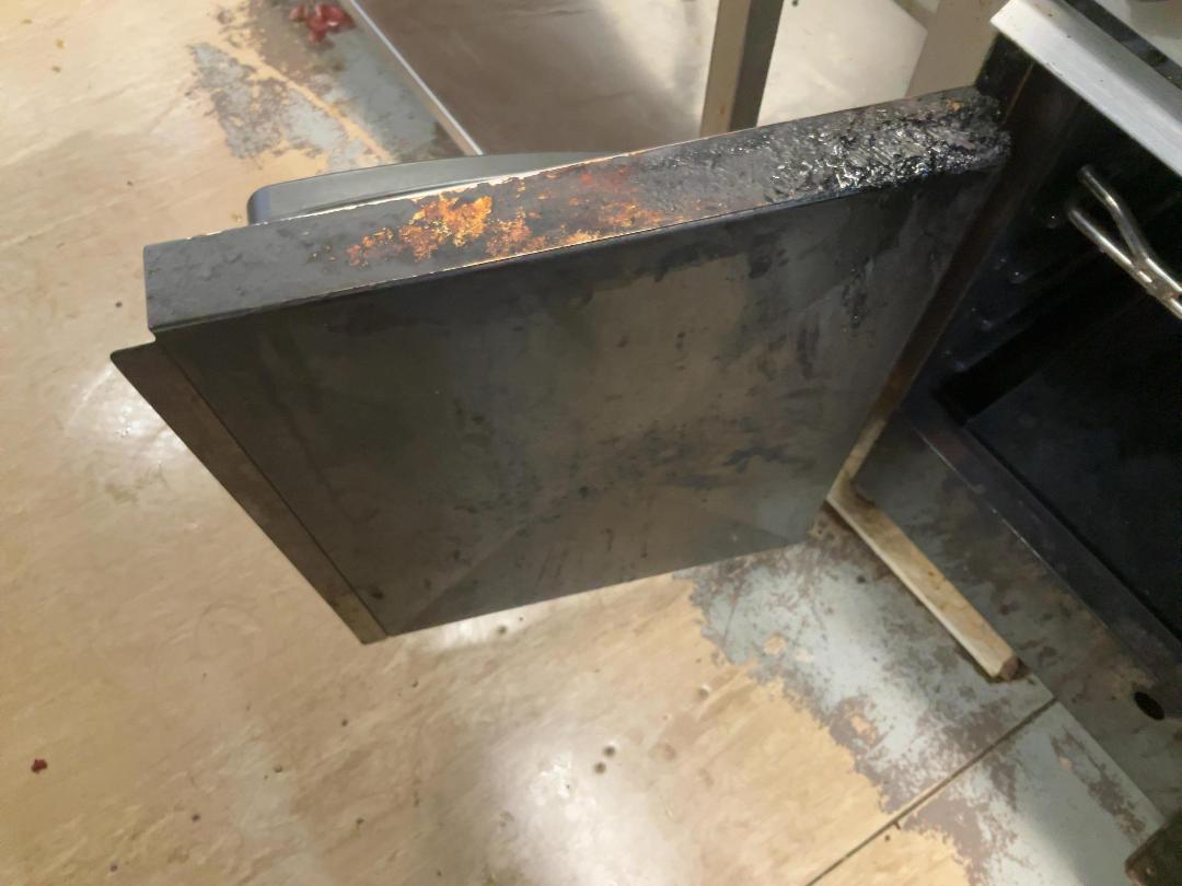 Photo '4' of Cobra 6 Burner Gas stove and oven Photo '4' of Cobra 6 Burner Gas stove and oven