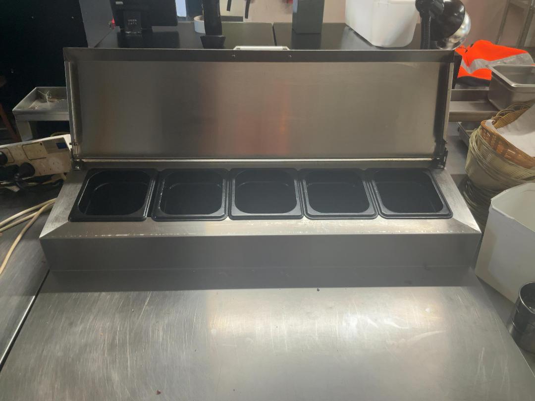 Photo '2' of Euro chill saladette fridge/bench Photo '2' of Euro chill saladette fridge/bench