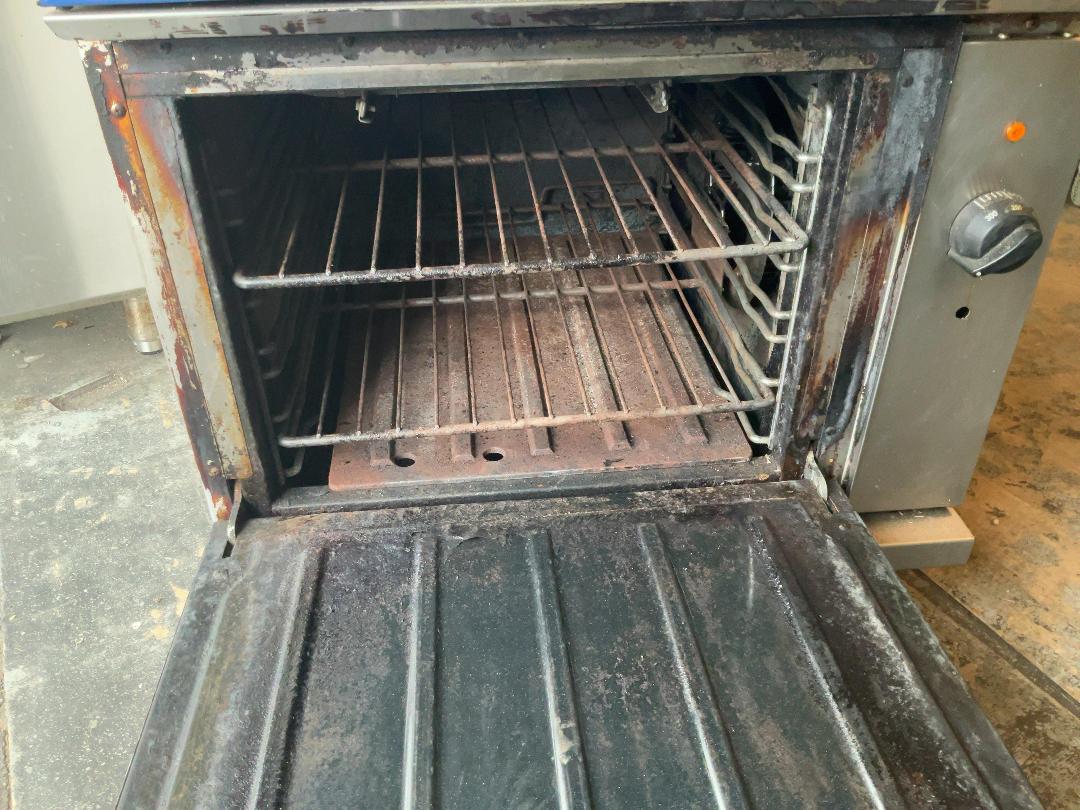 Photo '3' of Blue Seal Commercial Oven/Burner Photo '3' of Blue Seal Commercial Oven/Burner